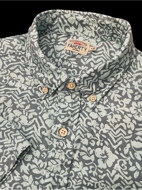 Faherty Breeze Sport Shirt Short Sleeve Size Small $148